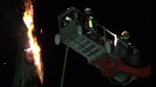 Großeinsatz Feuerwehr Essen  Feuer in größtem Kirchturm der Stadt [upl. by Nagoh]