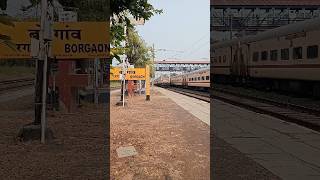 Gitanjali SF Express xing Borgaon Railway station indianrailways akola gitanjaliexpress [upl. by Lynea]