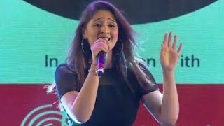 Dhvani Bhanushali perform Qismat amp Mann bharrya live  Full performane video [upl. by Cecilius891]