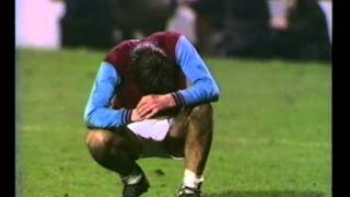 Gordon banks penalty save vs west ham united 7172 RRPNG4 [upl. by Ahsikat]