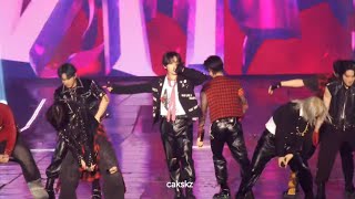 240825 Stray Kids dominATE SEOUL COMFLEX 락LALALALA리노focus [upl. by Nirhtak448]