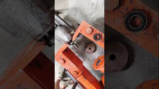 Remove the bearing on the rotor mainly Scrap Station Bearing Removal Horsepower Machine [upl. by Aitnecserc]