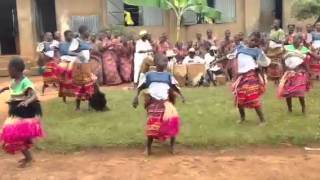 Uganda  Luganda Traditional Dance [upl. by Montagu996]