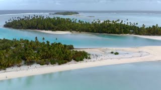 Flats fly fishing for Bonefish in Aitutaki [upl. by Devora548]