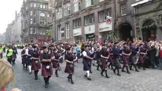 Massed Pipes amp Drums on Edinburghs Royal Mile [upl. by Josselyn]