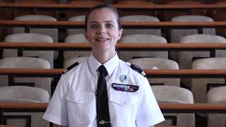 portrait Cursus dun officier sous contrat OSC Officier de communication [upl. by Ecnaiva491]