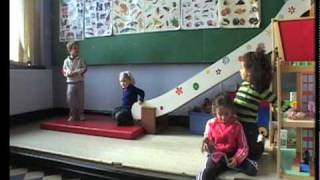 Ecole de Mohiville  La classe de maternelle  Les jeux [upl. by Anale416]