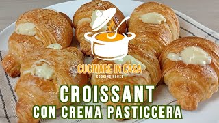 Croissant di pasta sfoglia fatti in casa farciti con crema pasticcera [upl. by Glenden]