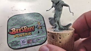 Sculpting a creature in BeeSPutty Plastic SUMMERFIRM by Stefan NiehuesEllermann Part 1 [upl. by Assile59]