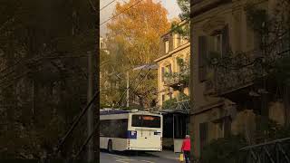 Trolleybus at Lausanne putting it’s poles up [upl. by Aimo61]