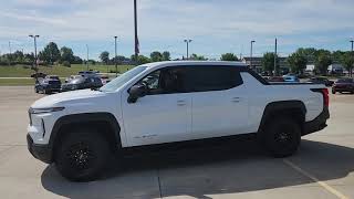 2024 Chevrolet Silverado 4WT EV Walk Around [upl. by Aicened]