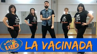 LA VACINADA Checco Zalone BACHATA DI GRUPPO  BAILA CON LUIS 2021 [upl. by Vano]