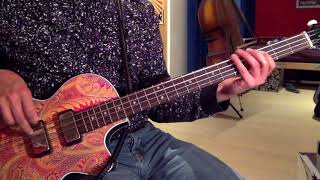 Hofner Club Bass Demo [upl. by Lihkin]