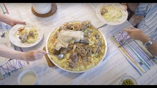 Palestinian chef makes MANSAF with Chef Fayzeh  Sahtein منسف [upl. by Haidebej912]