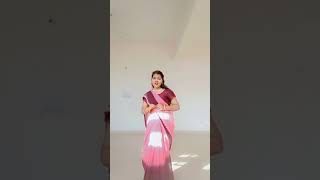 Duniya hai mere piche l dance l Shalini fun on you tube l shortdancevideo shalinifunonyoutube [upl. by Uhsoj]