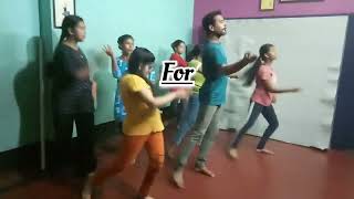 Learn to Dance for Free Bollywood Dance Style SH Emotion Dance Academy [upl. by Aisanat]