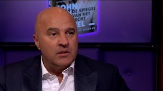 John van den Heuvel ‘‘Je maakt een hoop ellende mee  RTL LATE NIGHT [upl. by Malet]