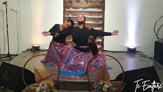 Los Brazos de Papá  Grupo Grace  Danza Cristiana Para el Día de los Padres Oasis Ministry [upl. by Assener712]