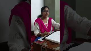 Chhabis Music World তখন তোমার একুশ বছরaratimukherjeebengalisongssongmusicmy student [upl. by Notlrahc]