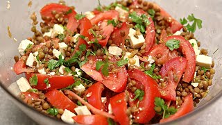 Einfacher Linsensalat mit Tomaten und Feta ist ideal Ich werde nie müde den Salat zu essen [upl. by Ecylahs]