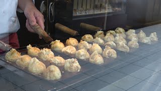 大阪の明石焼き プロが焼く明石焼き（月家）Delicious Akashiyaki of Osaka Temmabashi 大阪天满桥的美味明石烧烤 [upl. by Ytirehc]