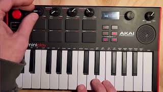 Review AKAI Professional MPK Mini Play MK3 [upl. by Ffej]