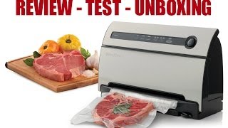 VACUUM SEALER REVIEW  Foodsaver Demonstration  Unboxing and testing the foodsaver v3840 [upl. by Nakhsa833]