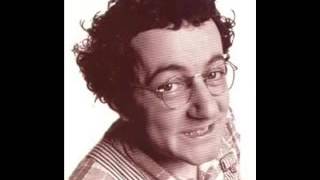 Coluche  Gérard le pinard ça devrait être obligatoire [upl. by Sucramd484]