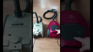 Sound Level Comparison Electrolux Pure D82 versus Conventional Vacuum Cleaner [upl. by Nayrb]