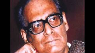 O aamar Desher Maati Hemanta Mukherjee Rabindra Sangeet [upl. by Chancey]