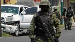 Fuerte Balacera en Vivo Zetas vs Cártel del Golfo en Sinaloa [upl. by Ahsinot961]