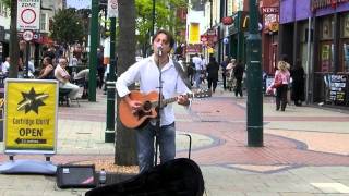 scunthorpe busker singing chasing cars by snow patrol [upl. by Pontius]