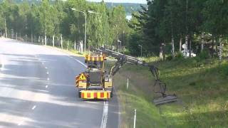 Nordverk motorgrader with slagkraft Buskröjare  Bushcutter [upl. by Ecirtal304]