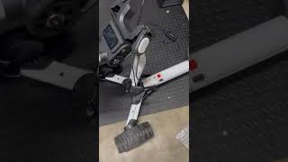 AXGLO E3 Follow Me Electric Golf Trolley LED Display completely Dead on arrival  Part1 [upl. by Africa]