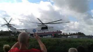 Russischer Riesenhubschrauber Mi26 startet in Eggenfelden zum Heimflug nach Russland [upl. by Eilzel]