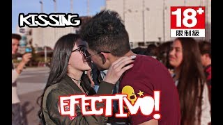 BESOS fáciles a Colombianas Broma Kissing Prank EL SANTA [upl. by Donaugh]