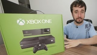 Xbox One  Tirando da Caixa É Maior que o PS4 Unboxing [upl. by Shulman525]