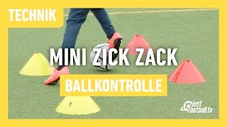 Fussballtraining Mini Zickzack  Ballkontrolle  Technik [upl. by Hyde908]