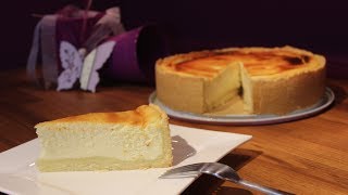 bester Käsekuchen  Sallys Classics  Sallys Welt [upl. by Ciapas598]