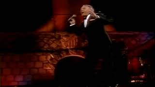 Frank Sinatra  New York New York  Live [upl. by Adolphus78]