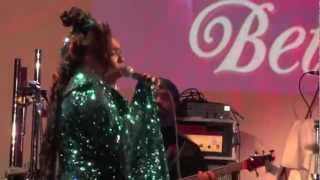 Betty Wright  Smother Me With Your Love Islington Assembly Hall 15022013 [upl. by Shannen]