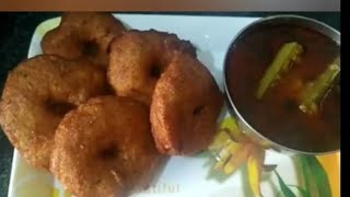 Udid Vada Medu Vada Recipe with dhanshri in Marathi [upl. by Adnavoj]