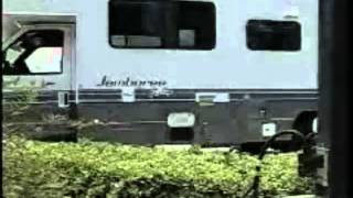 Motorhome Instruction Video  Italian [upl. by Nnaeinahpets959]