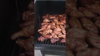 Traeger Superbowl Wings 275 degrees 45 min each side [upl. by Erodoeht]