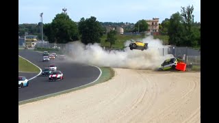 Mini Challenge Italia 2024  Vallelunga  Massive Crash Flip [upl. by Reggy]