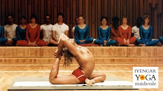 BKS Iyengar  Barbican Demonstration 1984 [upl. by Bigner]