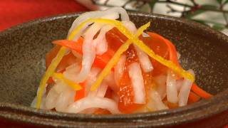 New Year Kohaku Namasu Recipe Japanese Daikon and Carrot Marinated in Rice Vinegar [upl. by Ssur]