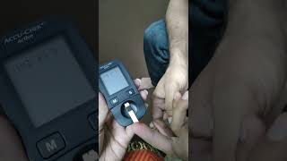 how to use glucometer at home how to check blood sugar level at home 1millionviews viralvideo [upl. by Presley182]