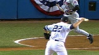 2000WS Gm2 Clemens throws bat in direction of Piazza [upl. by Sirronal]