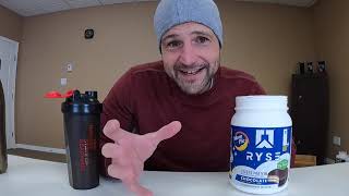 Review RYSE Loaded Protein Chocolate Moon Pie [upl. by Jedthus114]